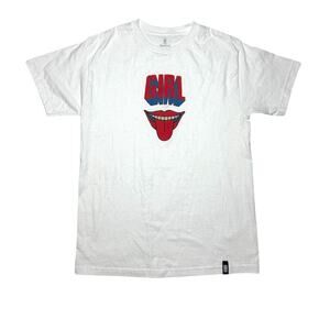 Girl Skateboarding White Short Sleeve Graphic Tee T-shirt Medium